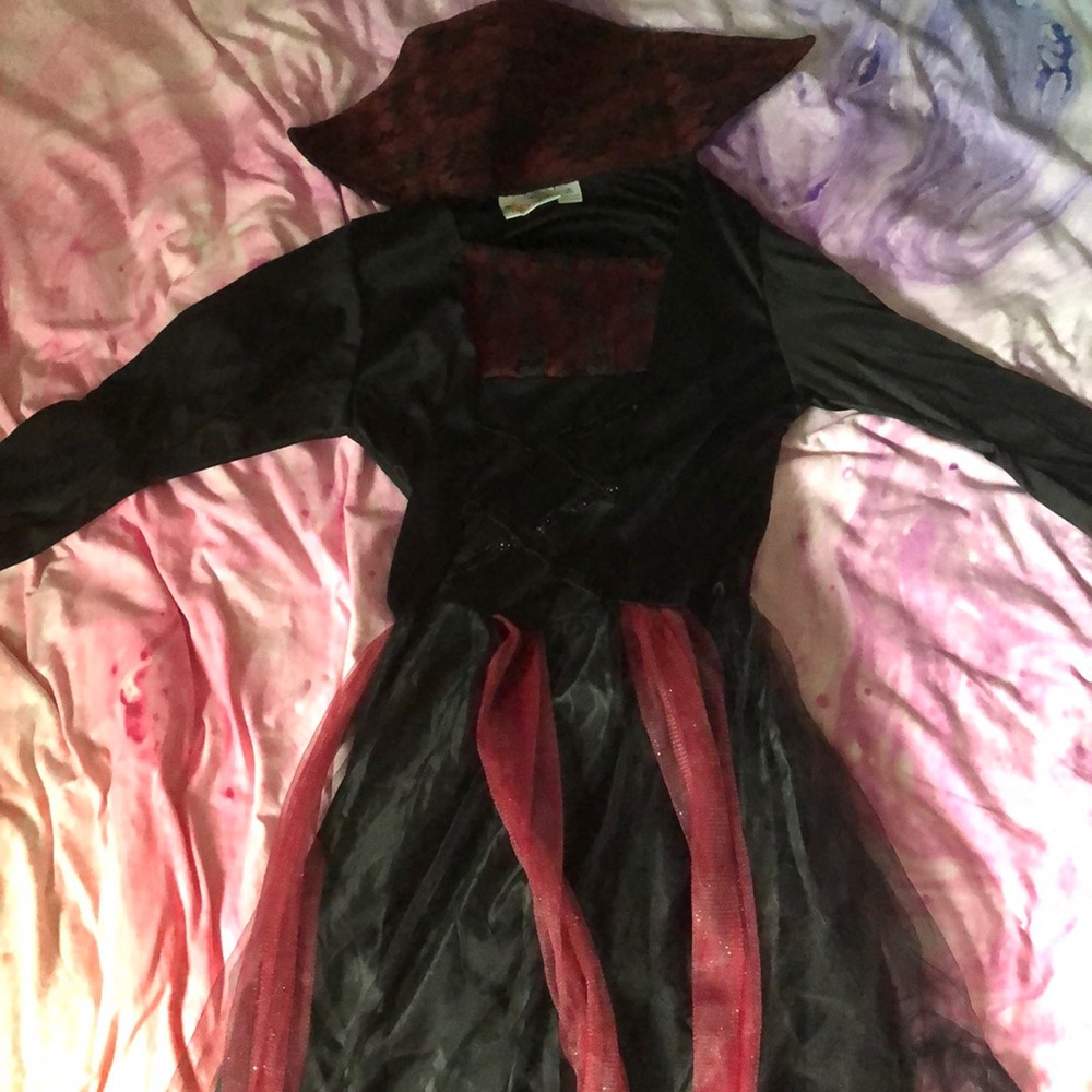 Black and red vampire costume